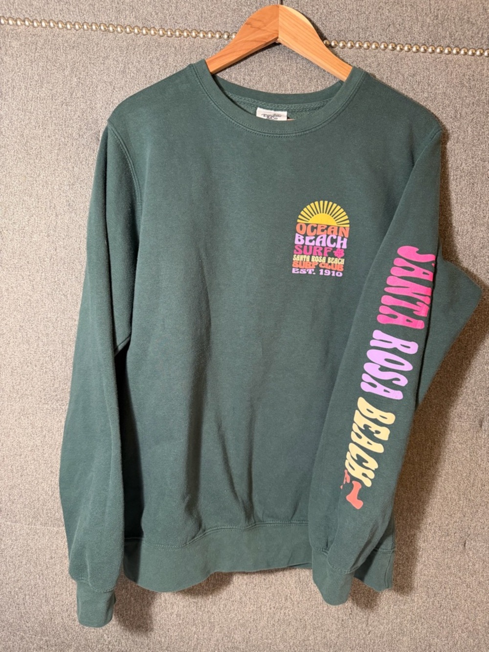 Pacific & Co. | 80s Ocean Beach Surf Crewneck Sweatshirt - Dark Green